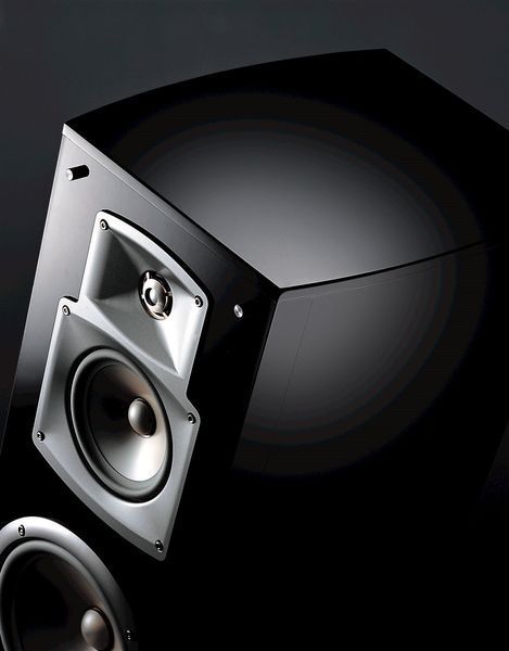 Напольная акустика Yamaha NS-777 PianoBL 00586 фото
